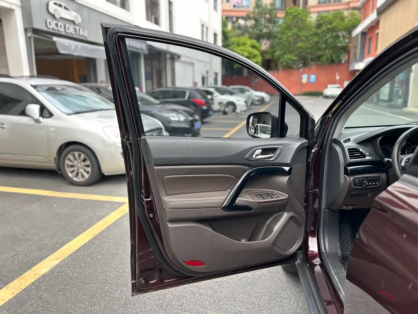 GAC Trumpchi Trumpchi GS4 2017 235T Automatic 2WD Luxury Smart Connected Edition фото 9