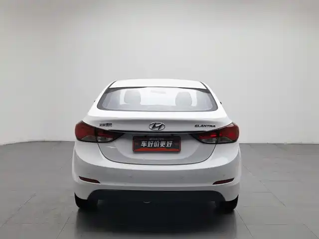 Hyundai Langdong 2016 1.6L Automatic Smart Edition — фото 4