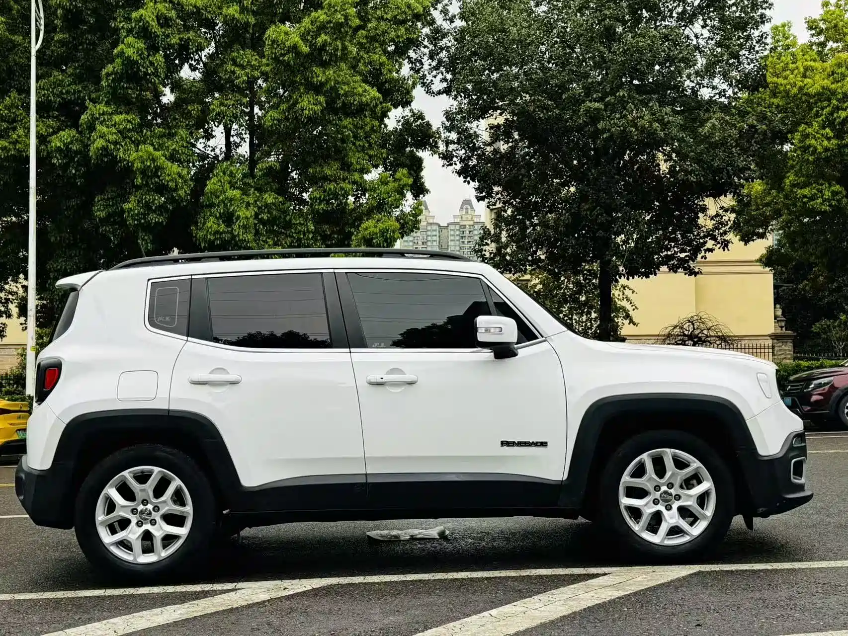 صورة 16 - Jeep Renegade