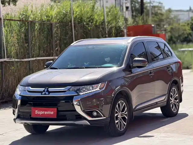 Mitsubishi Outlander 2018 2.0L 2WD Glory Edition 5-seater