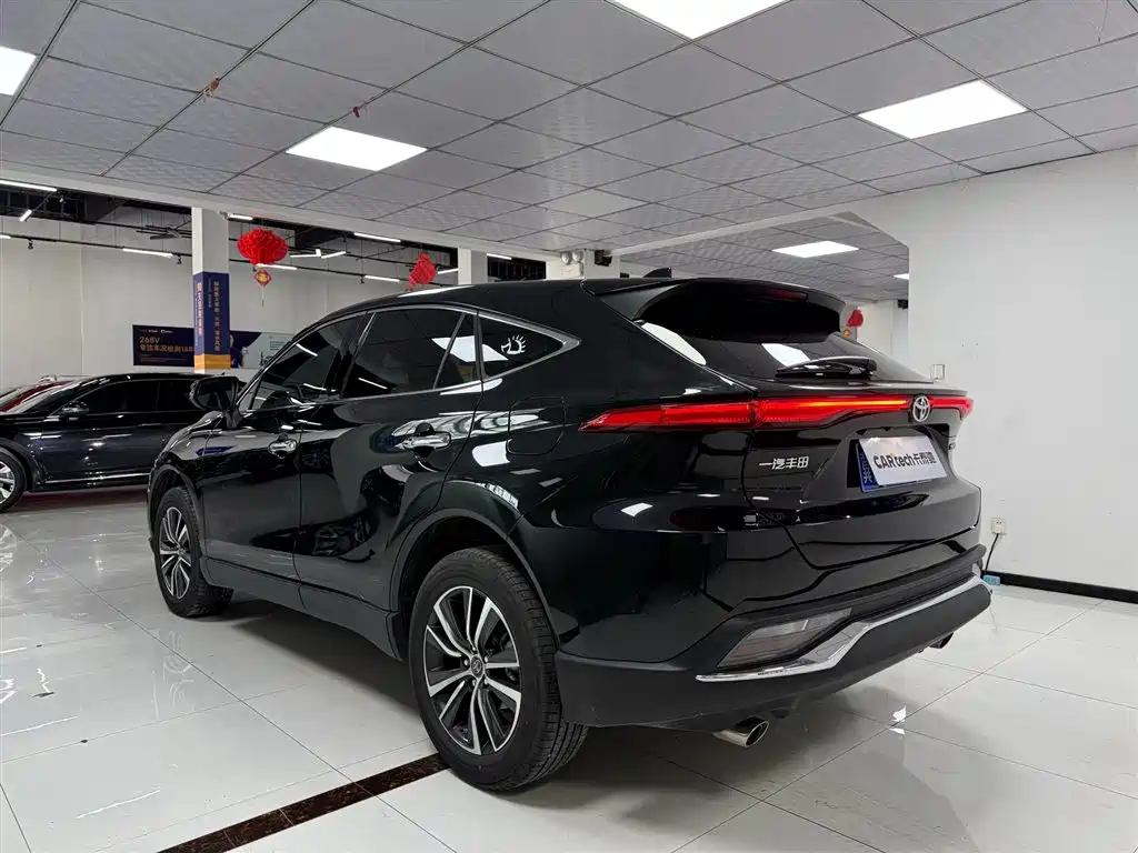 Toyota Lingfang HARRIER 2023 2.0L CVT 2WD Progressive Edition фото 6
