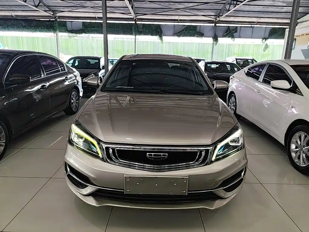Photo 3 - Geely Emgrand