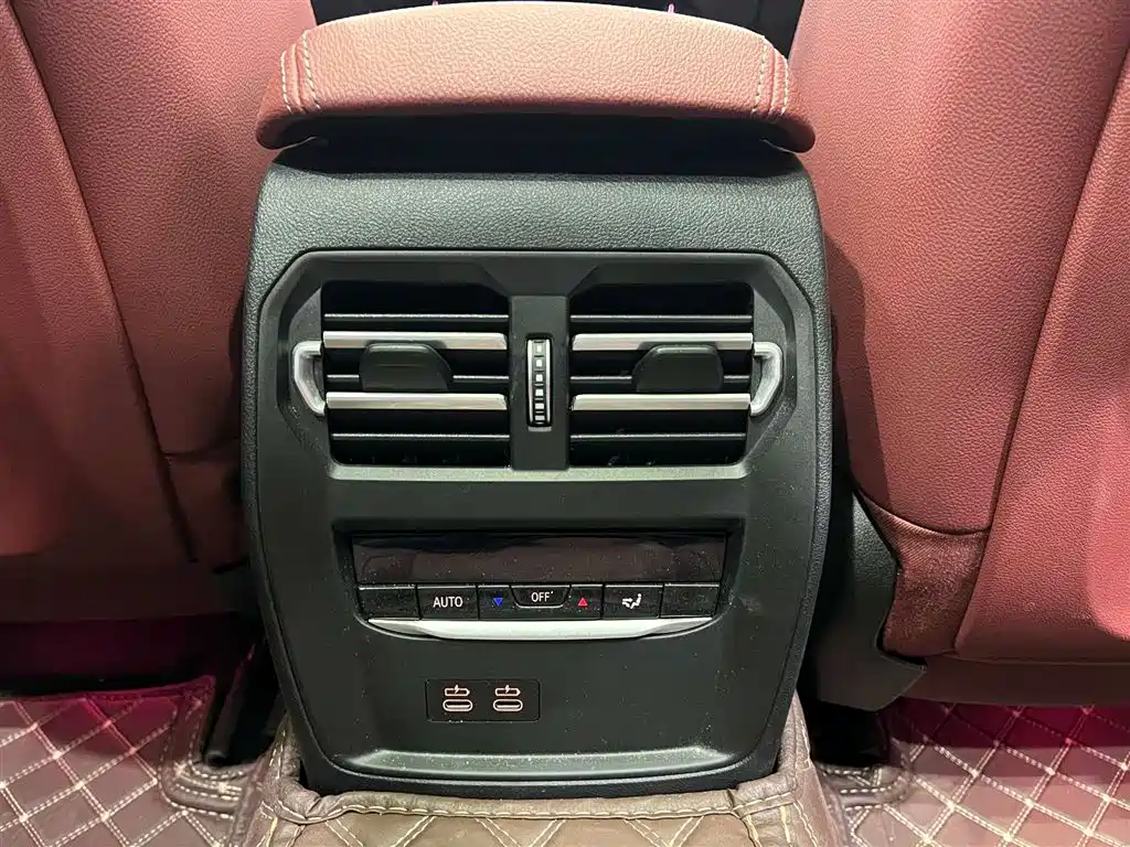 BMW 3 Series 2023 325Li M Sport Package фото 15
