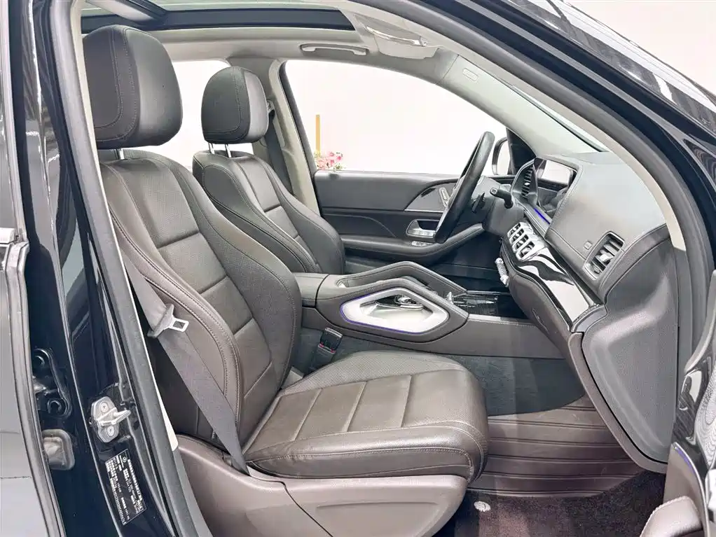 Mercedes-Benz GLE 2020 GLE 350 4MATIC Fashion фото 8