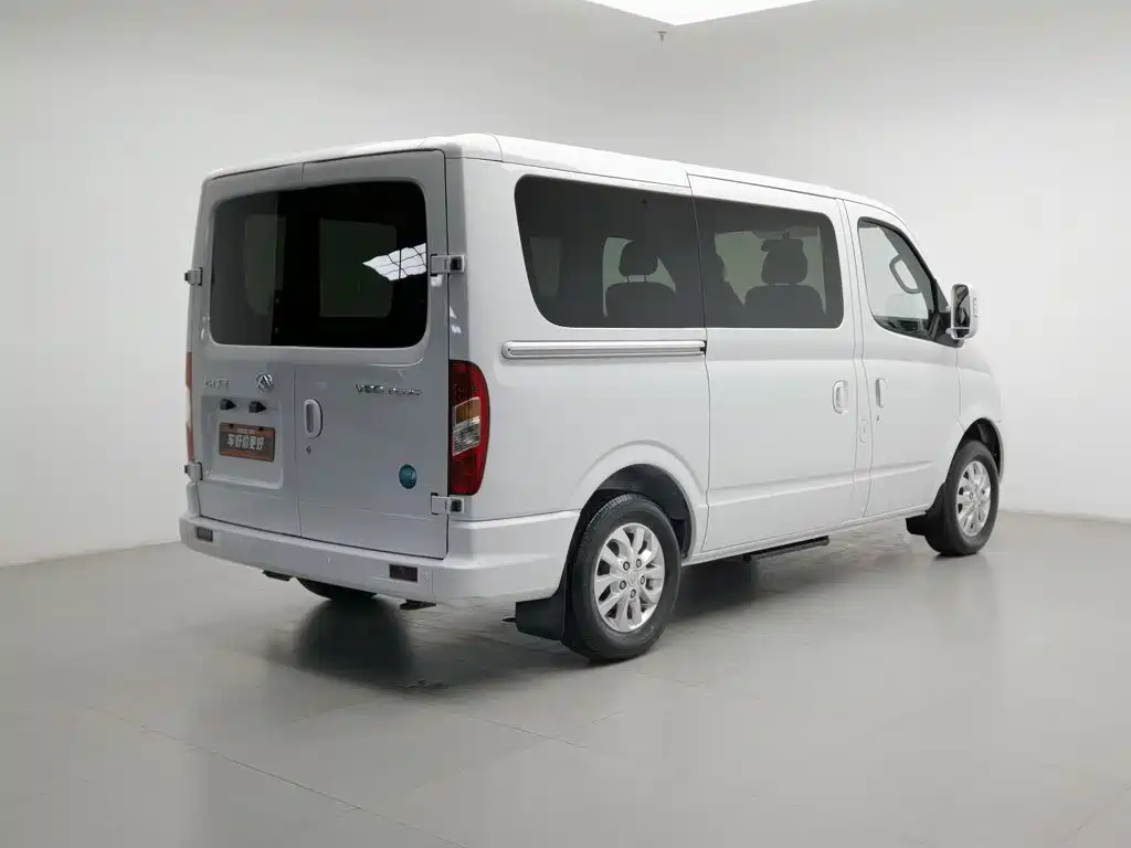 Фото 2 - Maxus Xintu V80