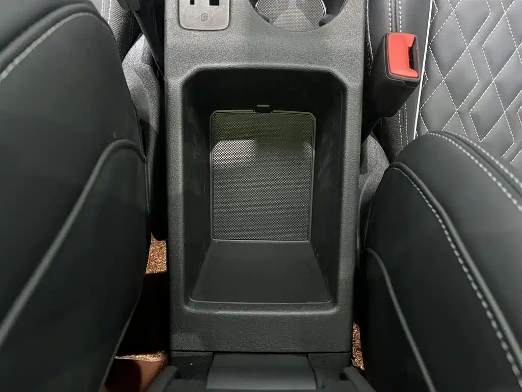 Audi A3 2025 Sportback 35TFSI Flying Premium фото 18