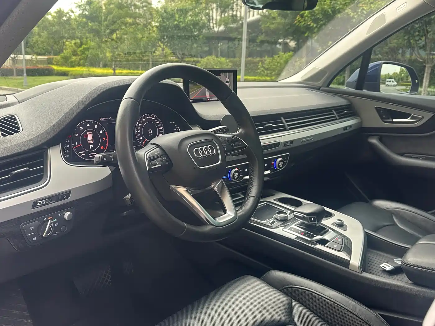 Audi Q7 2019 55 TFSI Premium фото 9