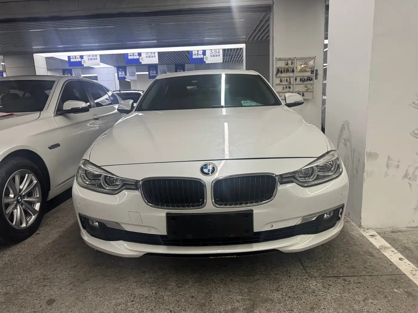 BMW 3 Series 2017 320Li Fashion фото 2