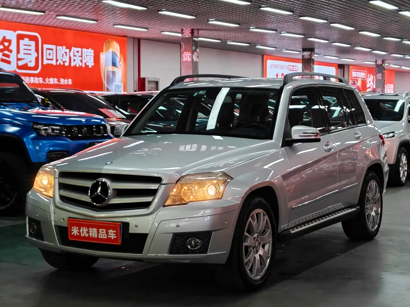 Mercedes-Benz GLK-Class (Import) 2011 GLK 300 4MATIC Fashion