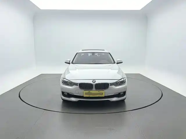 BMW 3 Series 2018 320Li Fashion Style фото 2