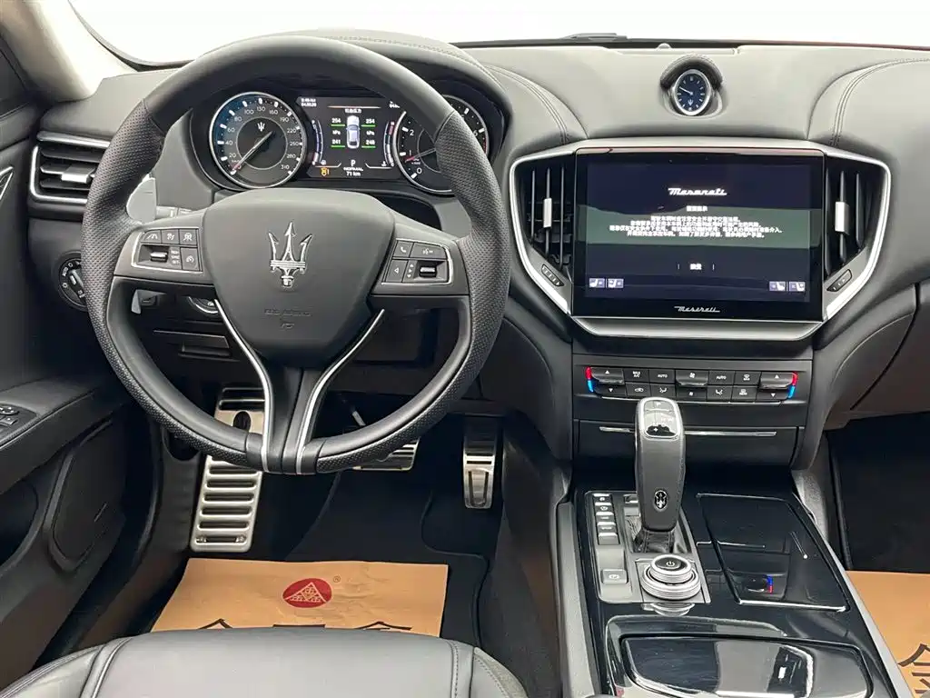 Maserati Ghibli 2022 3.0T Modena фото 36