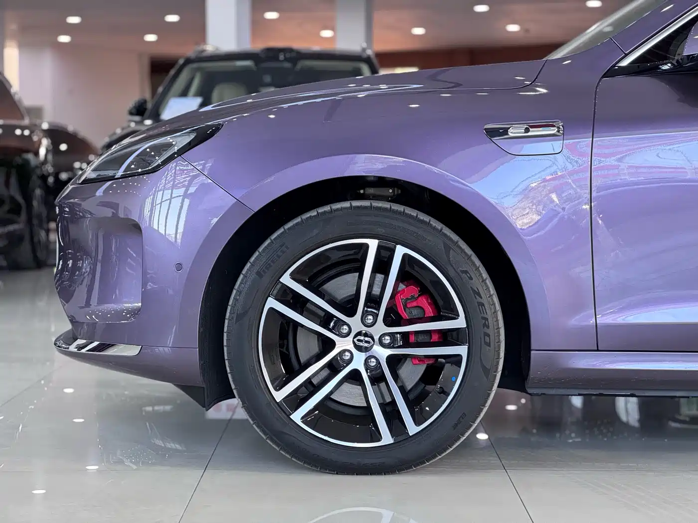 AITO Wenjie AITO M5 2025 Extended Range Ultra AWD фото 5