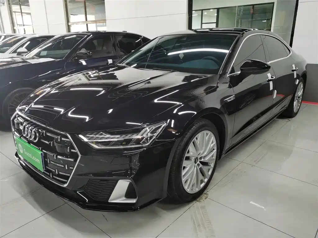 Audi A7L 2024 45TFSI S-line Dream Edition Crystal Package фото 2