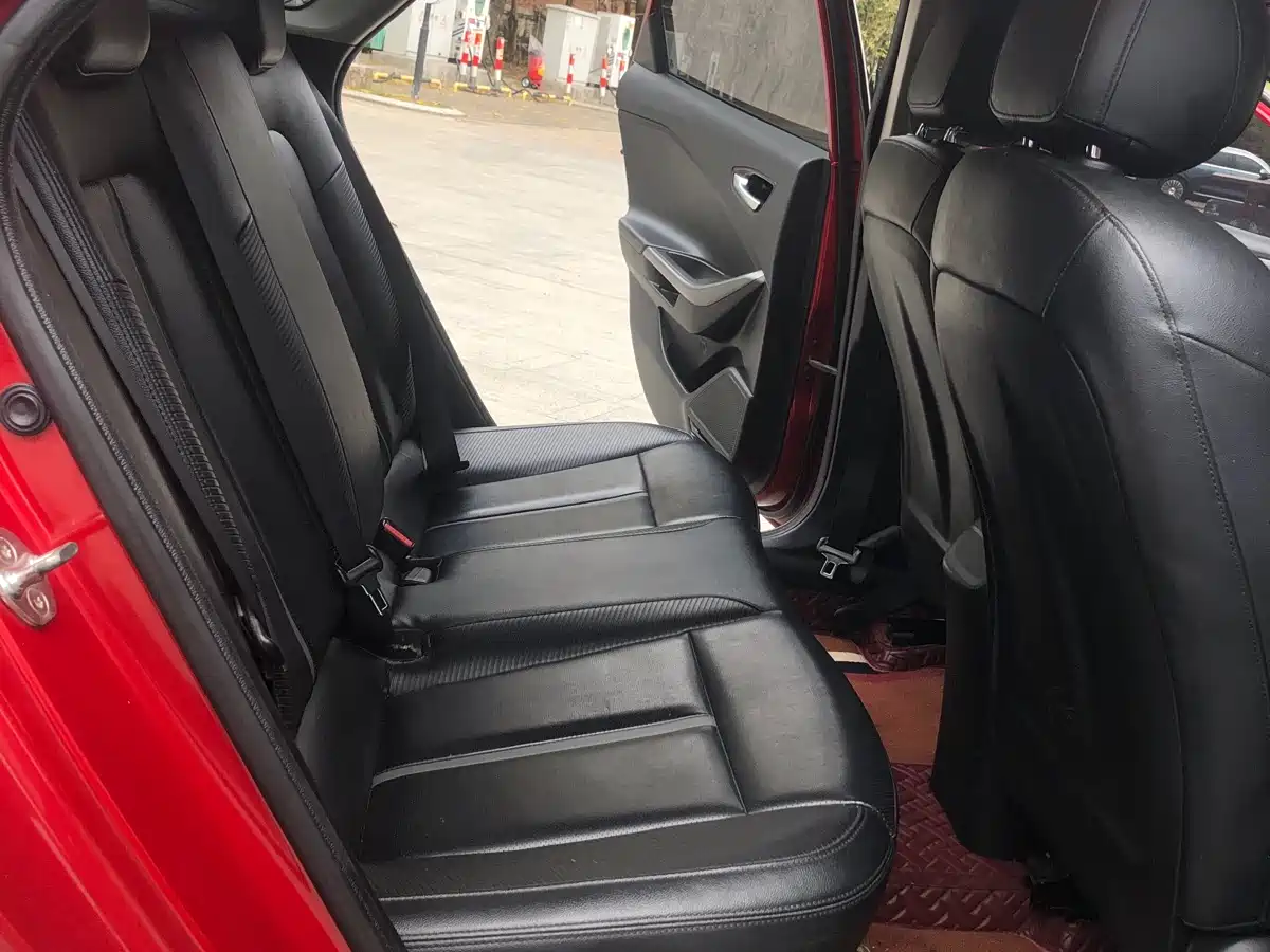 Hyundai Fista 2019 280TGDi Sport Edition China VI фото 14