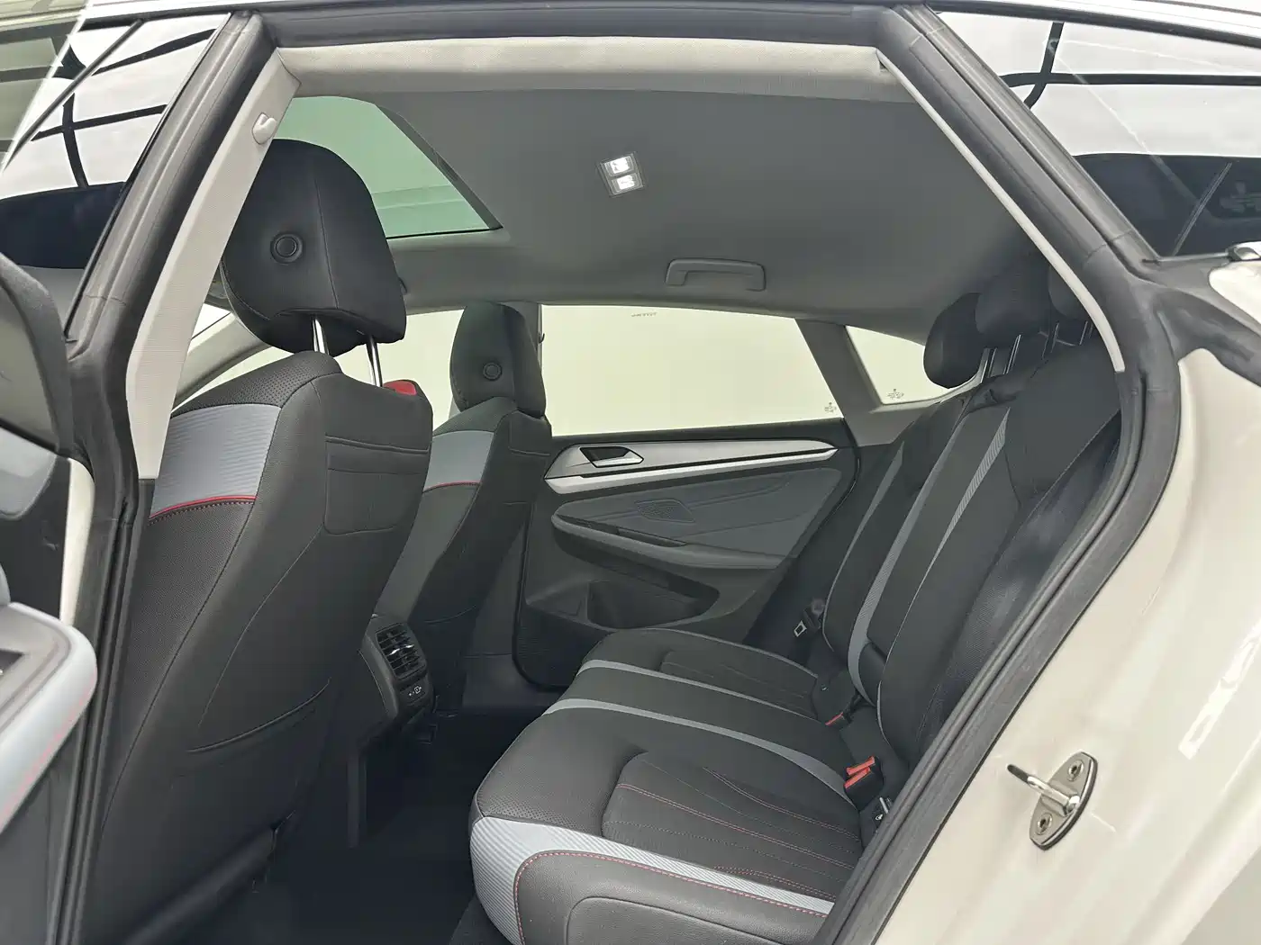 Volkswagen Lamando, миниатюра 6