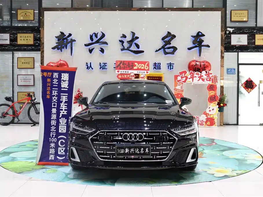 Audi A7L 2024 45 TFSI quattro Premium Luxury фото 2