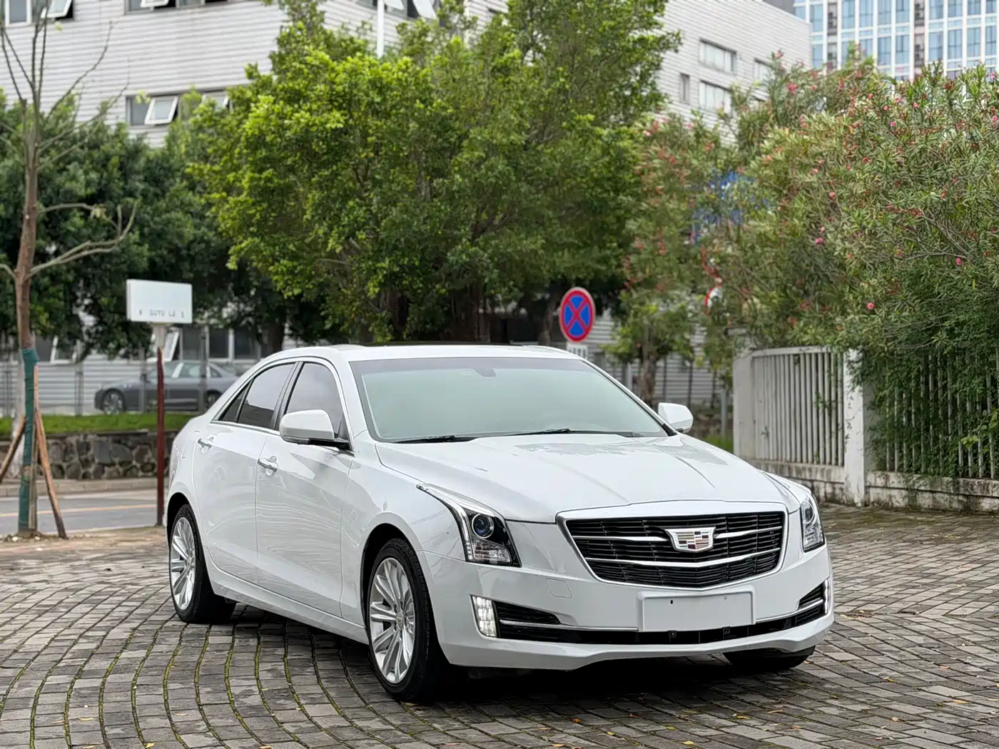 Cadillac ATS-L 2017 28T Technology фото 3