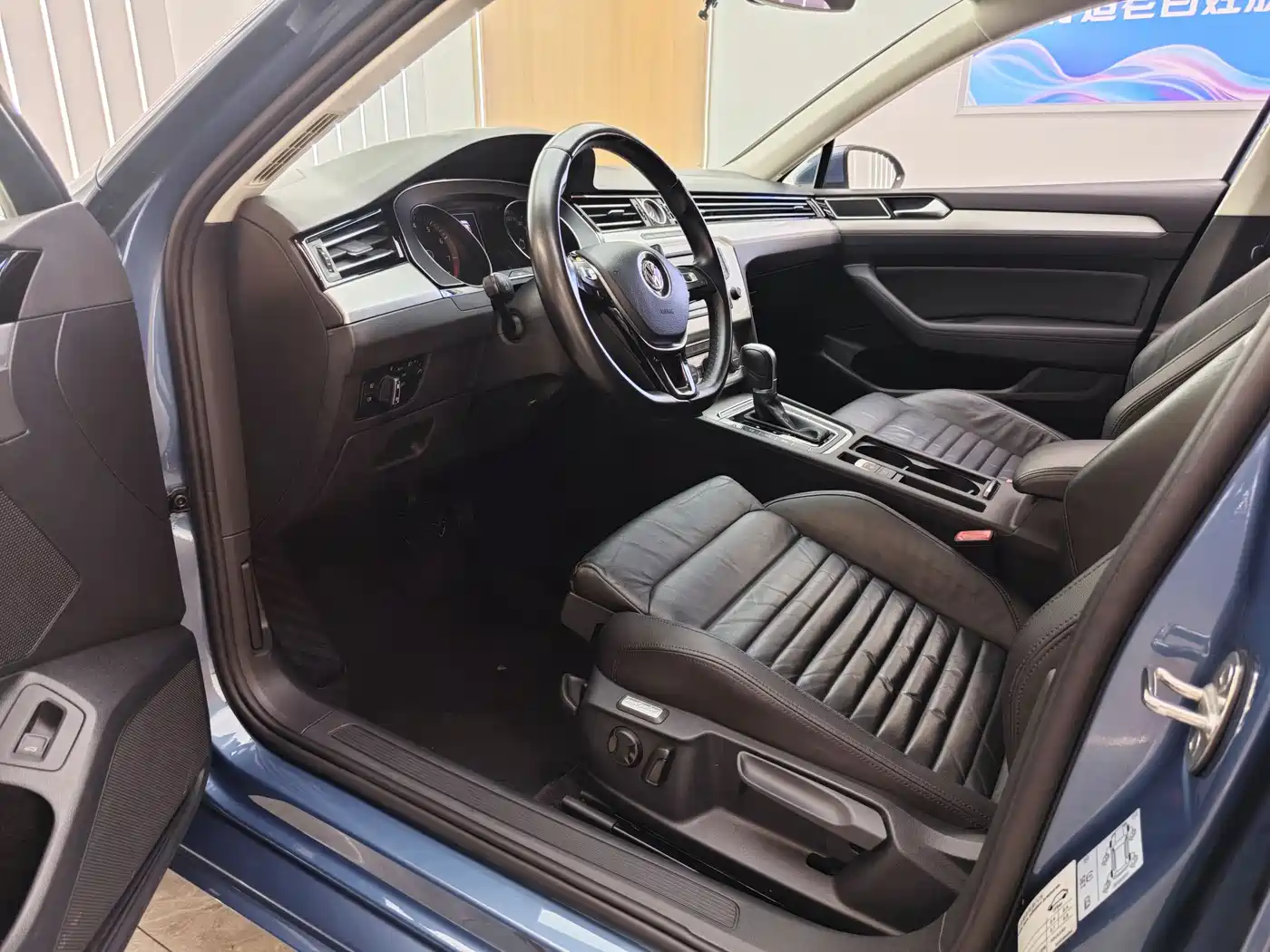 Volkswagen Weilan 2017 380TSI 2WD Comfort Edition фото 8