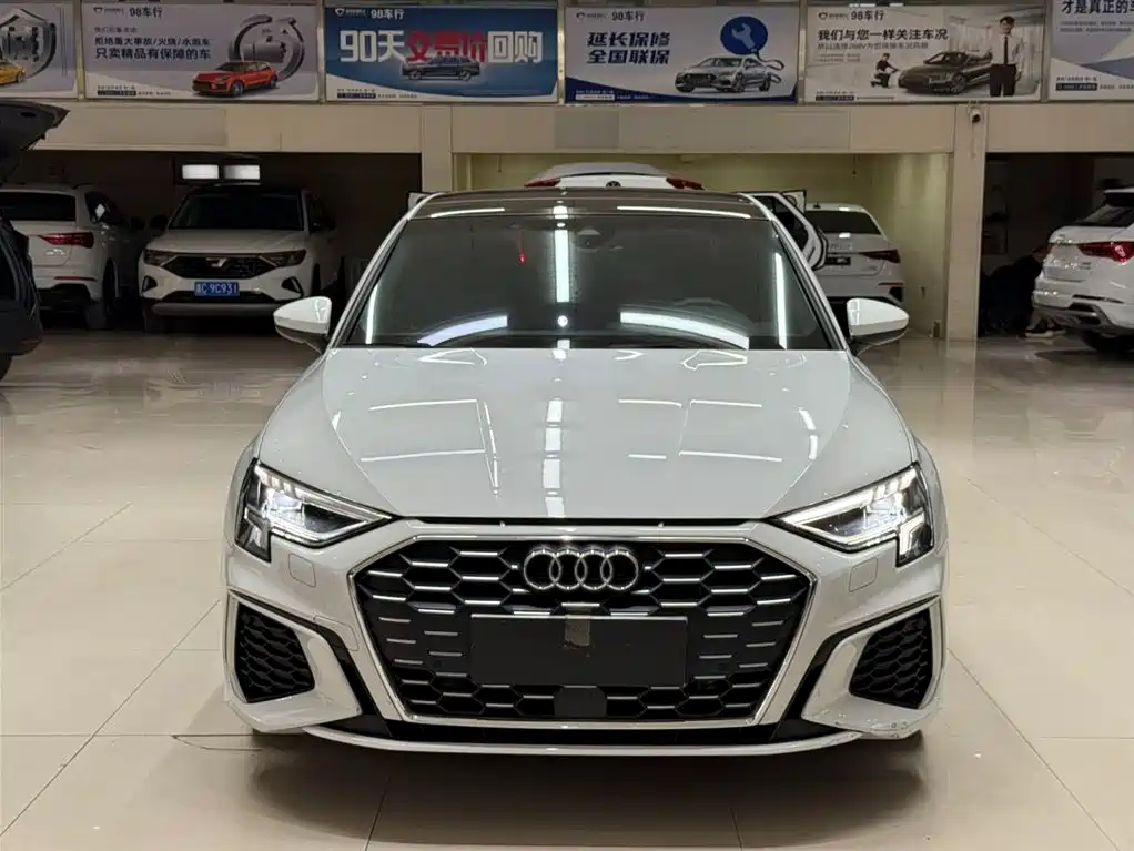 Audi A3 2023 Facelift A3L Limousine 35 TFSI Fashion Sport фото 2