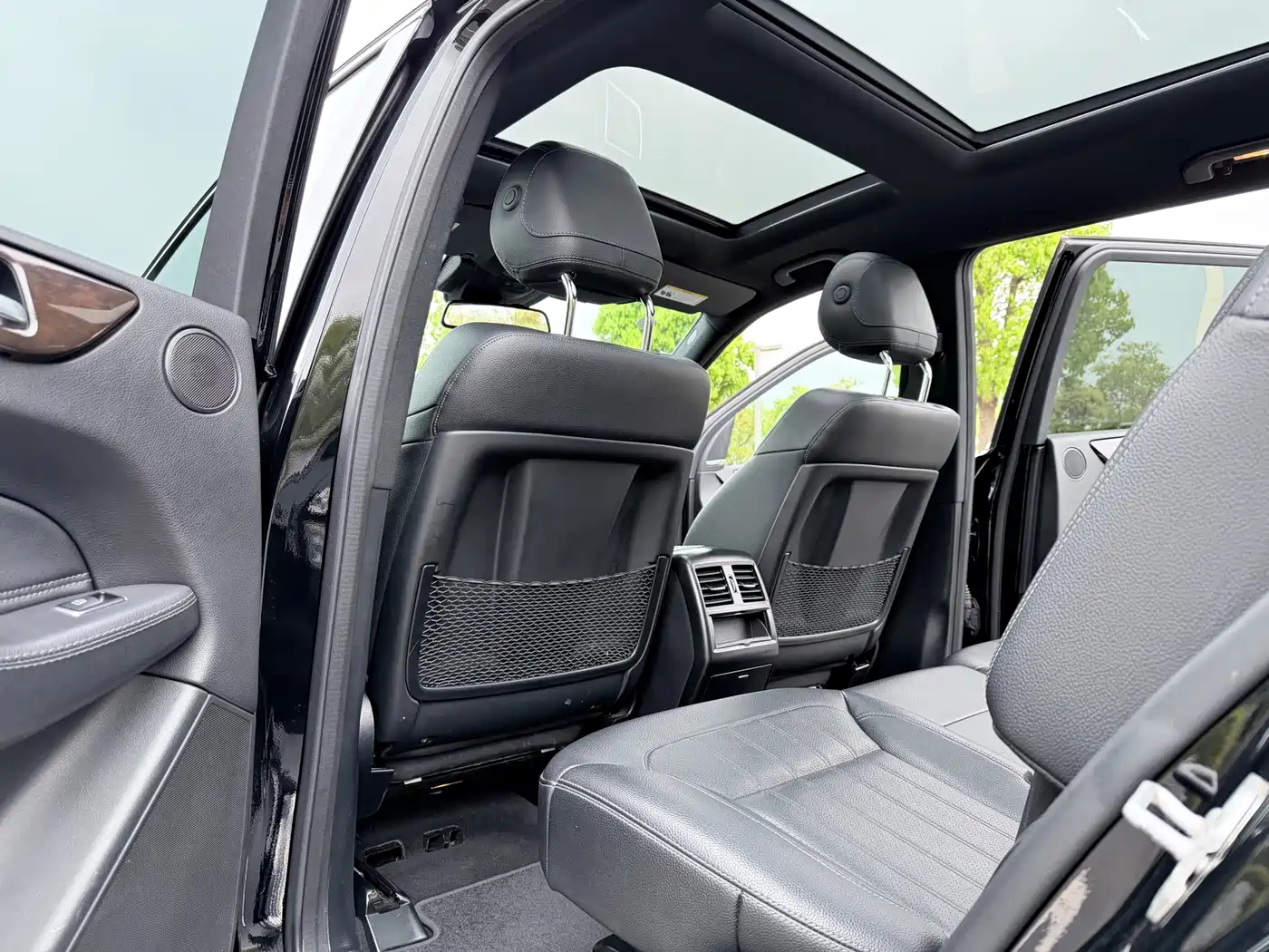 Mercedes-Benz GLS 2018 GLS 400 4MATIC Luxury фото 8