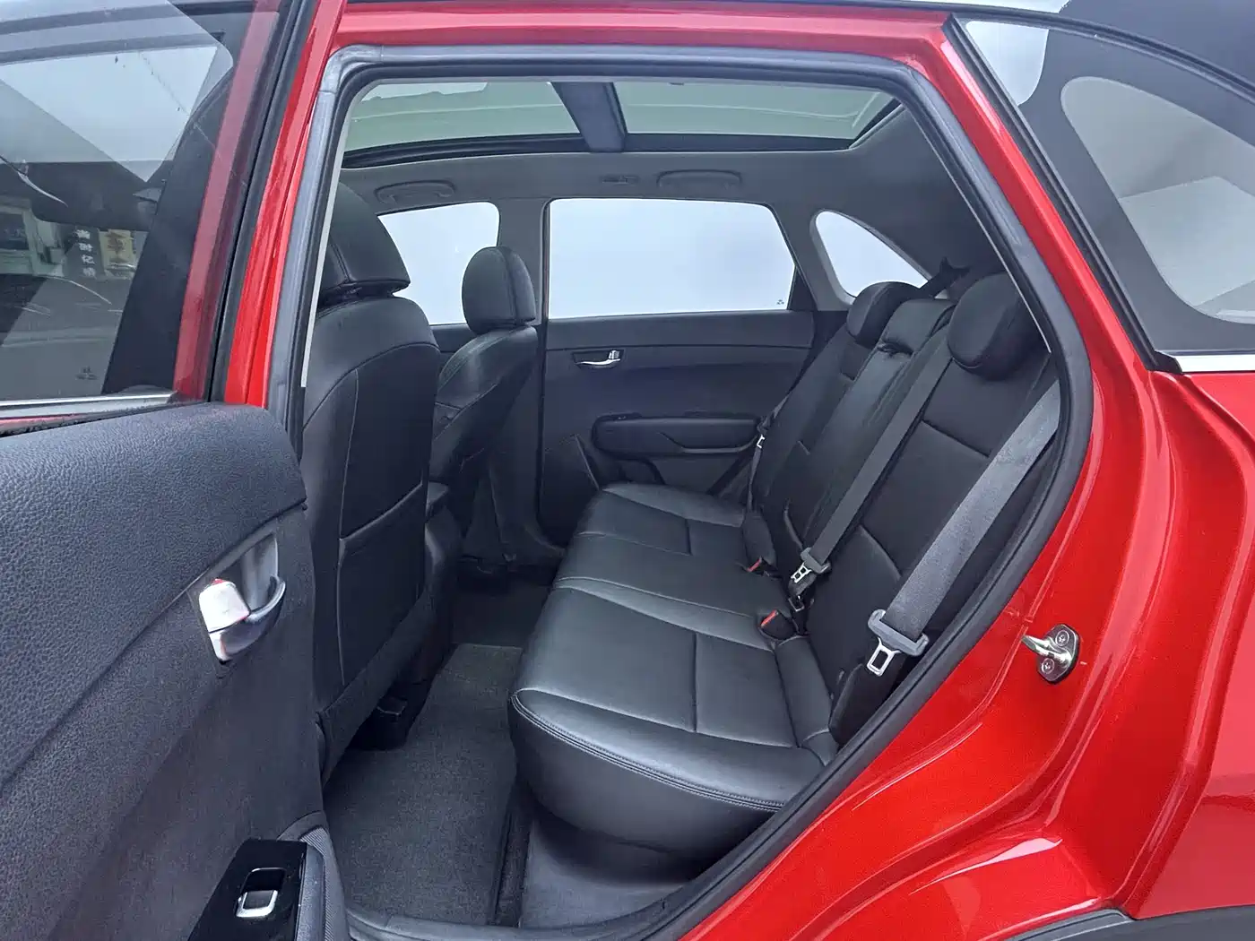Kia KX3 Smart Run 2015 1.6L Automatic 2WD DLX фото 13