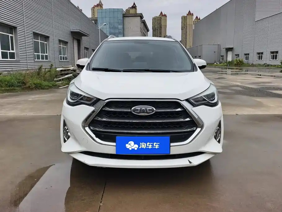 JAC Motors Refine S3 2017 2017 1.6L CVT Luxury Smart