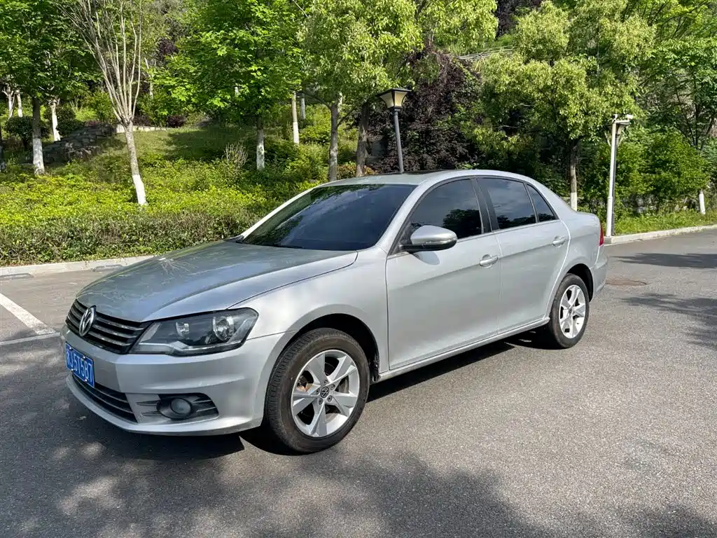 Volkswagen Bora 2013 1.6L Manual Comfort Model
