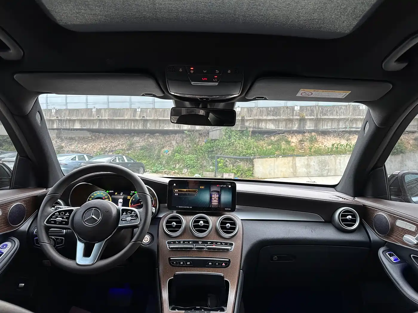 Mercedes-Benz GLC 2022 Model GLC 300 L 4MATIC Dynamic Edition фото 6