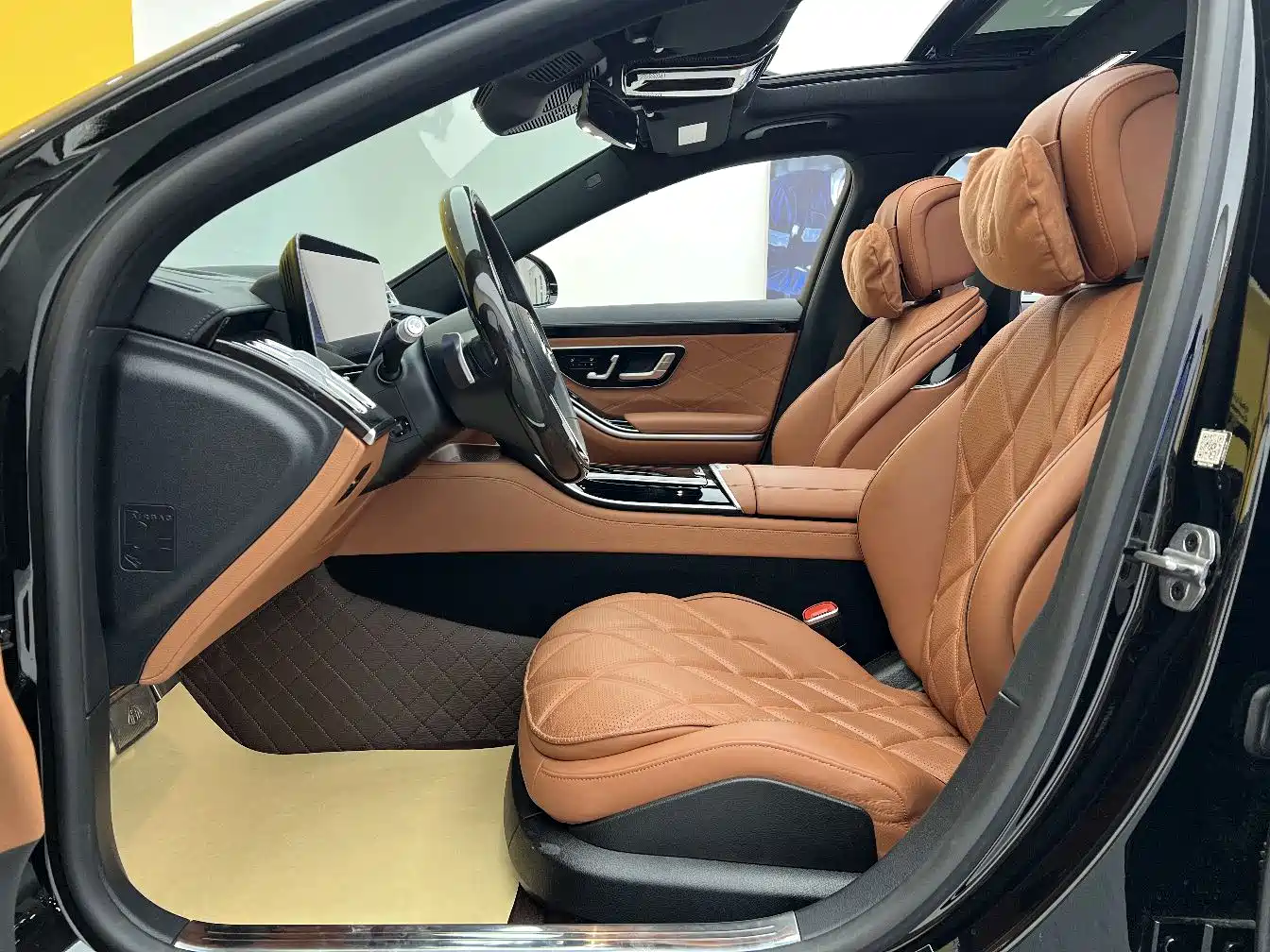 MERCEDES-BENZ MAYBACH S-CLASS