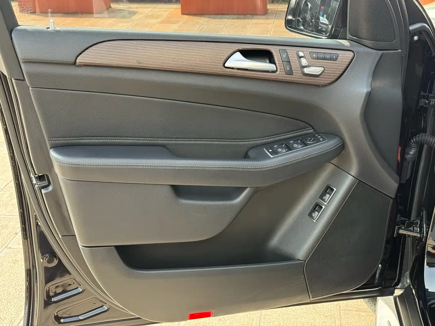 Mercedes-Benz GLS 2018 Facelift GLS 400 4MATIC Sport фото 9