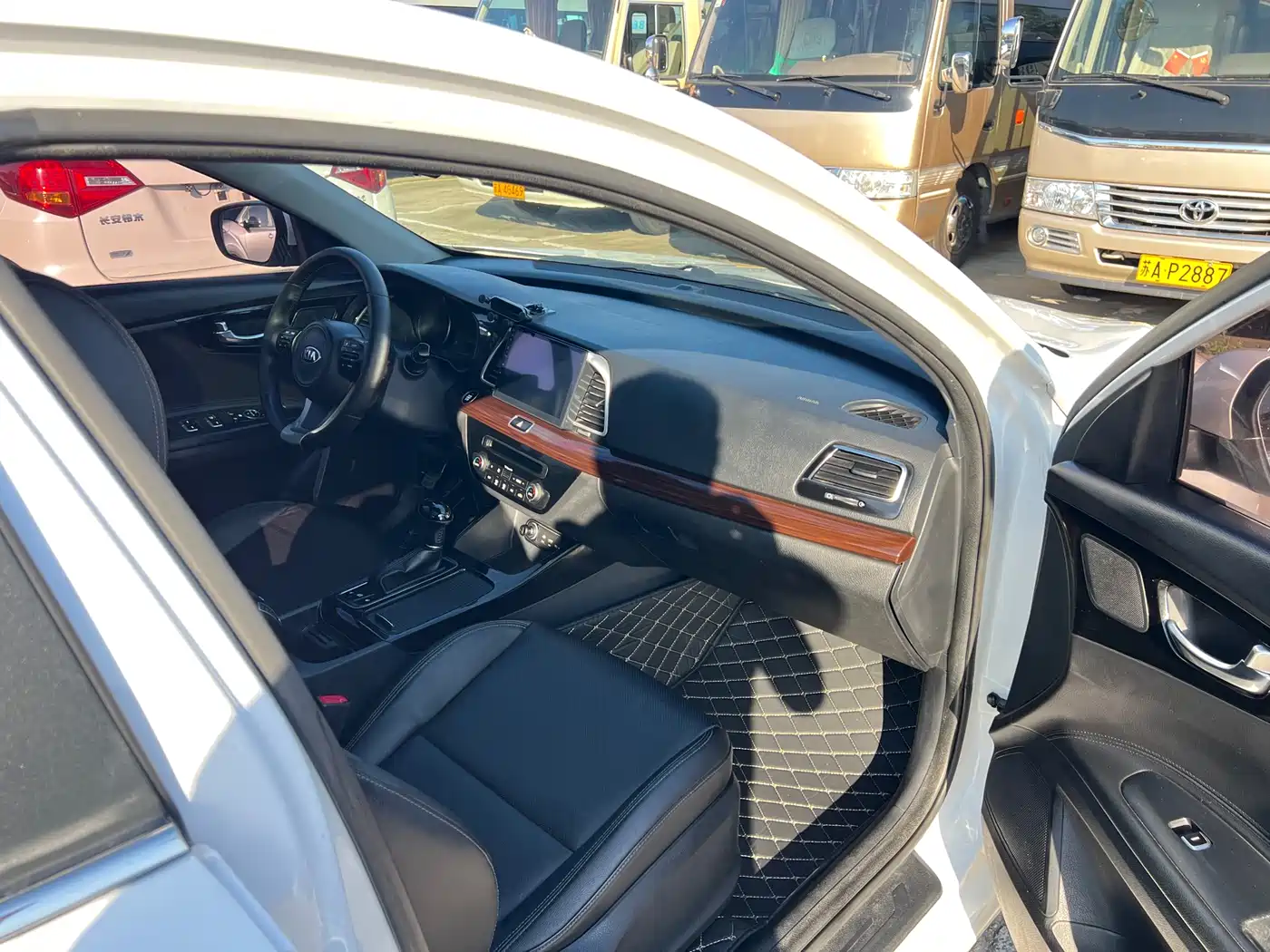 Kia K4 2015 1.8L Automatic DLX Special фото 17