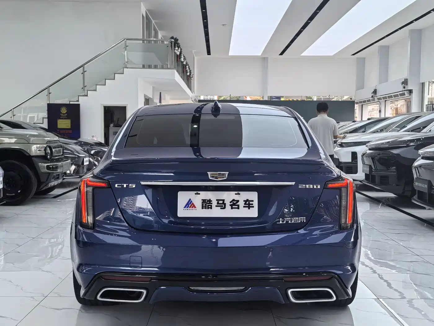 CADILLAC CT5