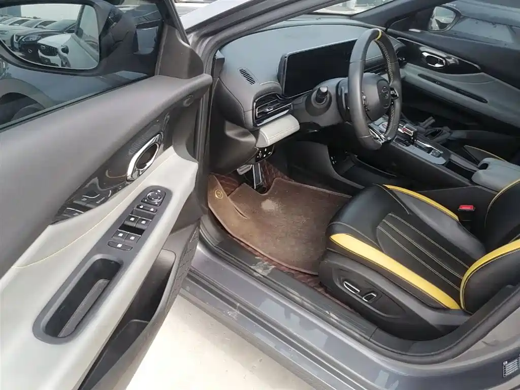 GAC Trumpchi Trumpchi Emkoo 2021 270T DCT J15 Edition фото 16