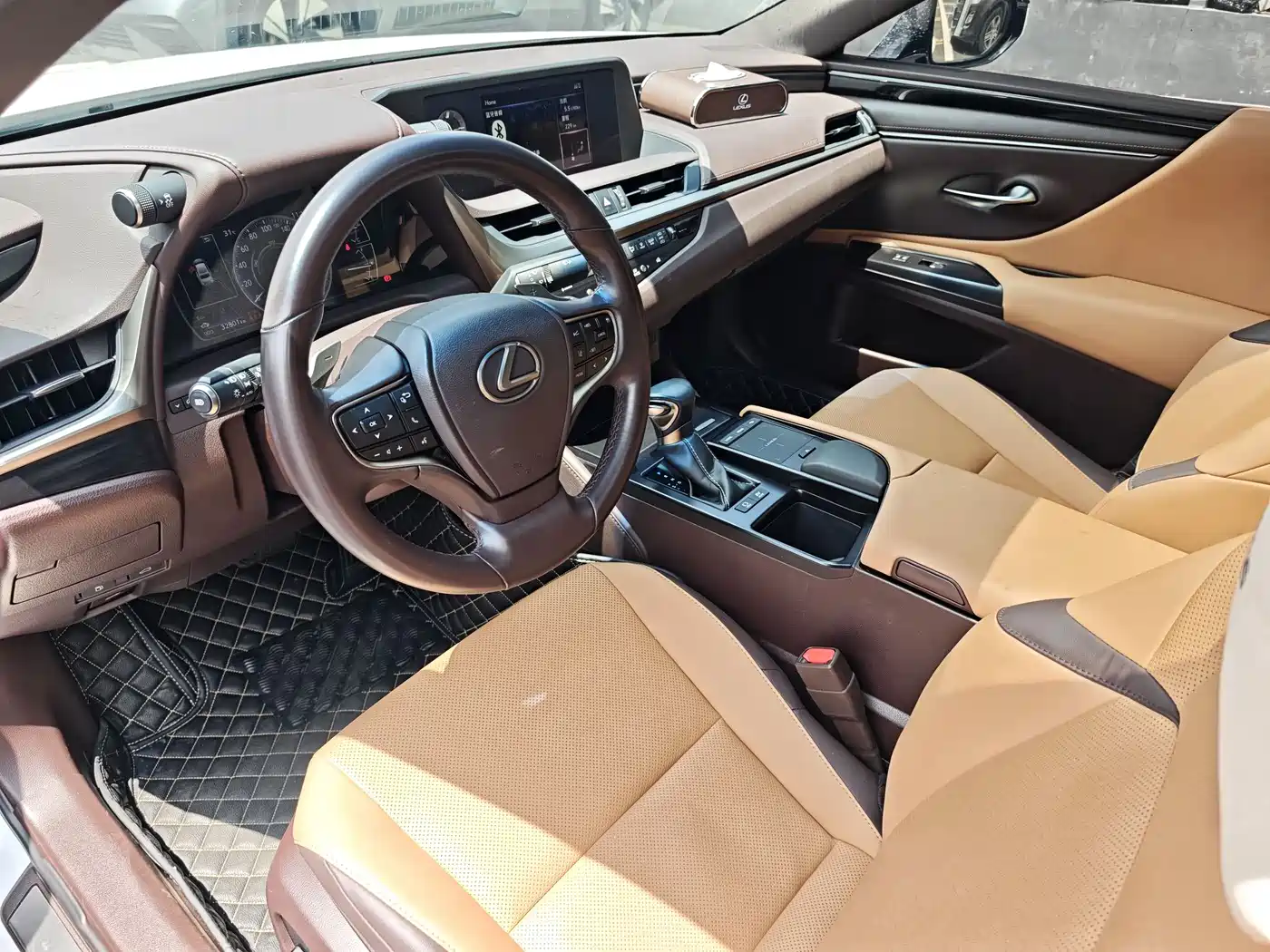 Lexus ES 2020 Model 300h Excellence Edition China V фото 6