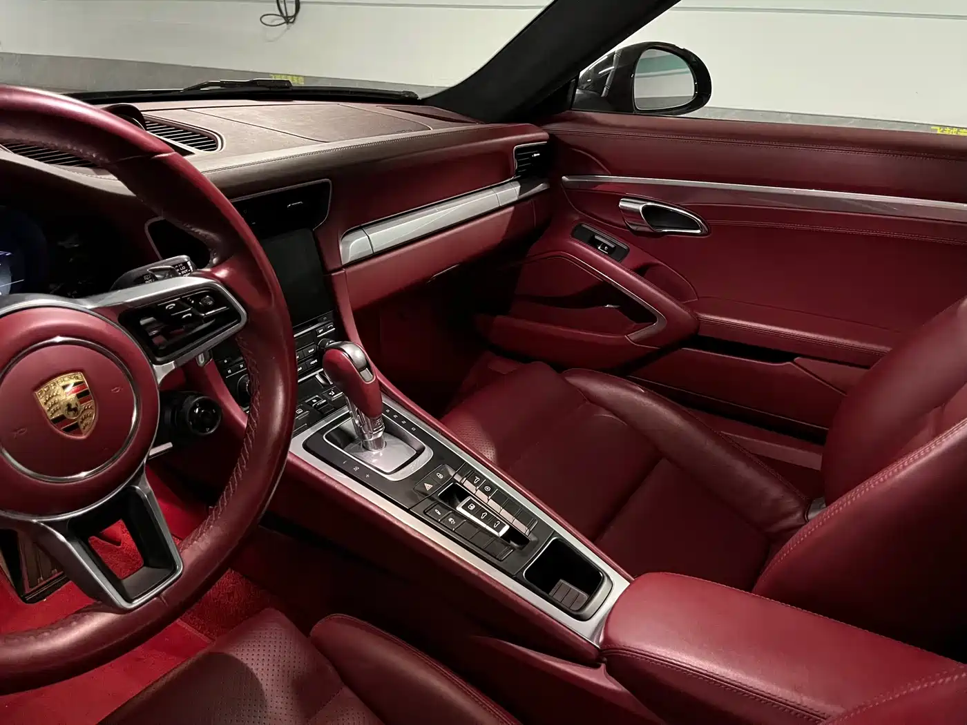 Porsche 911 2016 Carrera 3.0T фото 8