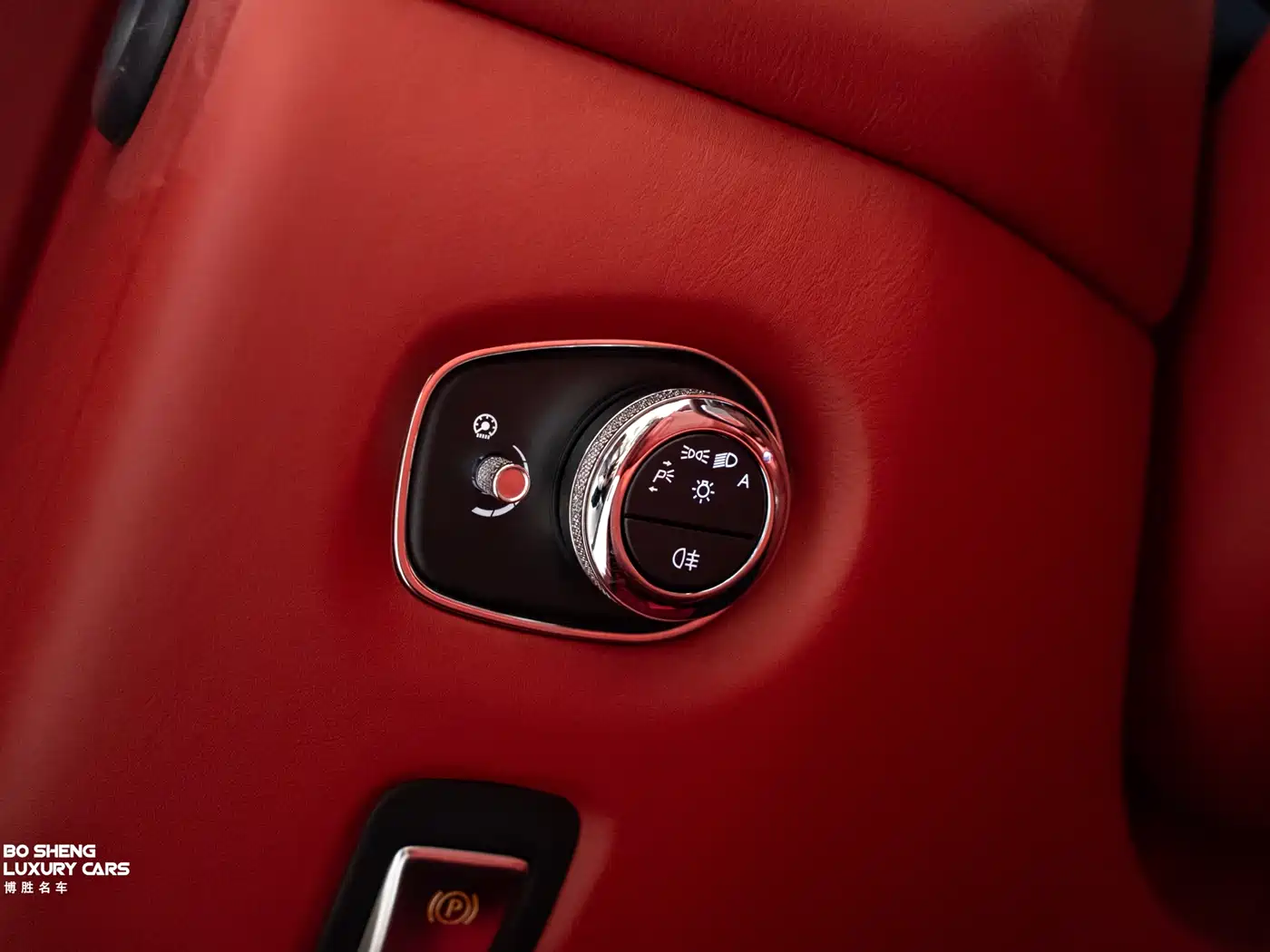 Aston Martin DB11 2019 4.0T V8 Volante фото 45