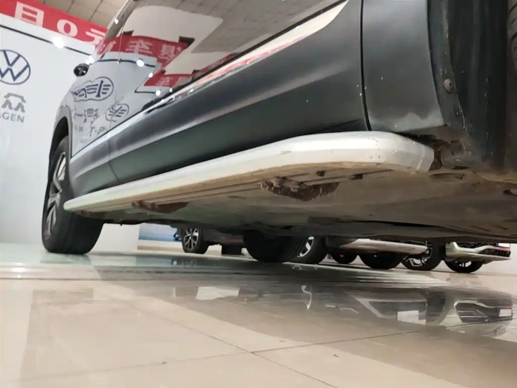 Volkswagen Tayron 2019 330TSI 2WD Luxury China VI фото 21
