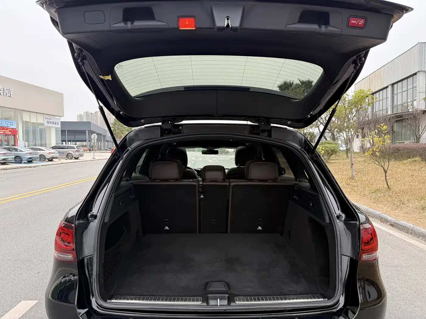 Mercedes-Benz GLC 2020 Facelift GLC 260 L 4MATIC Luxury фото 14