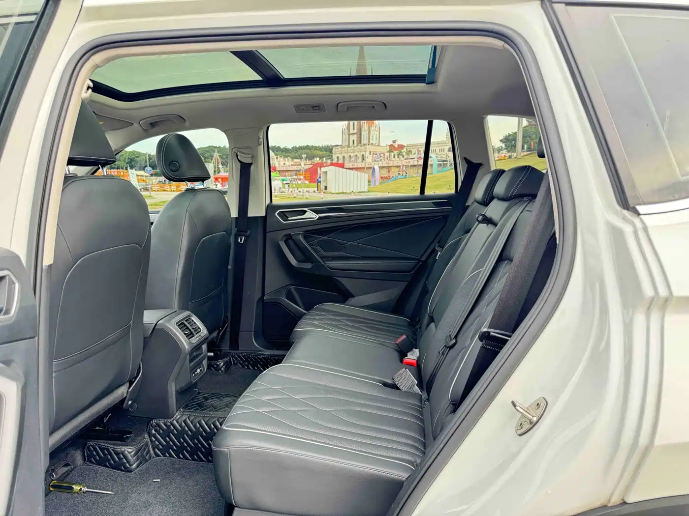 Volkswagen Tiguan L 2023 280TSI 2WD Trend Limited Edition фото 10