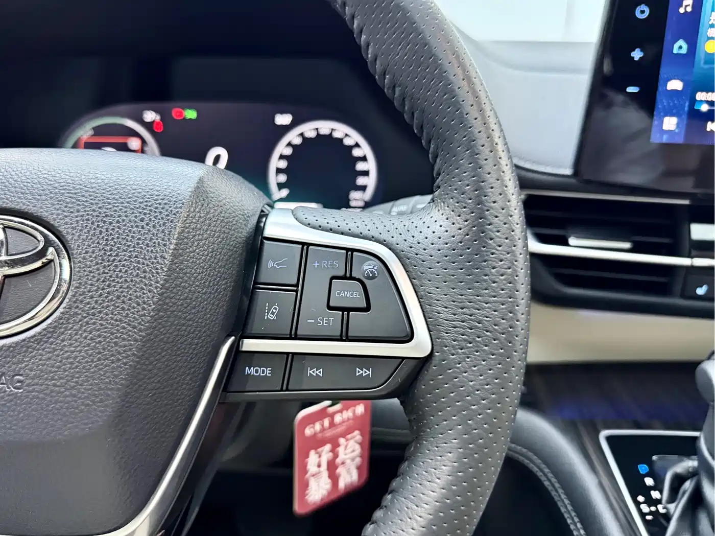 Toyota Sienna 2021 2.5L Hybrid Ultimate Edition фото 20