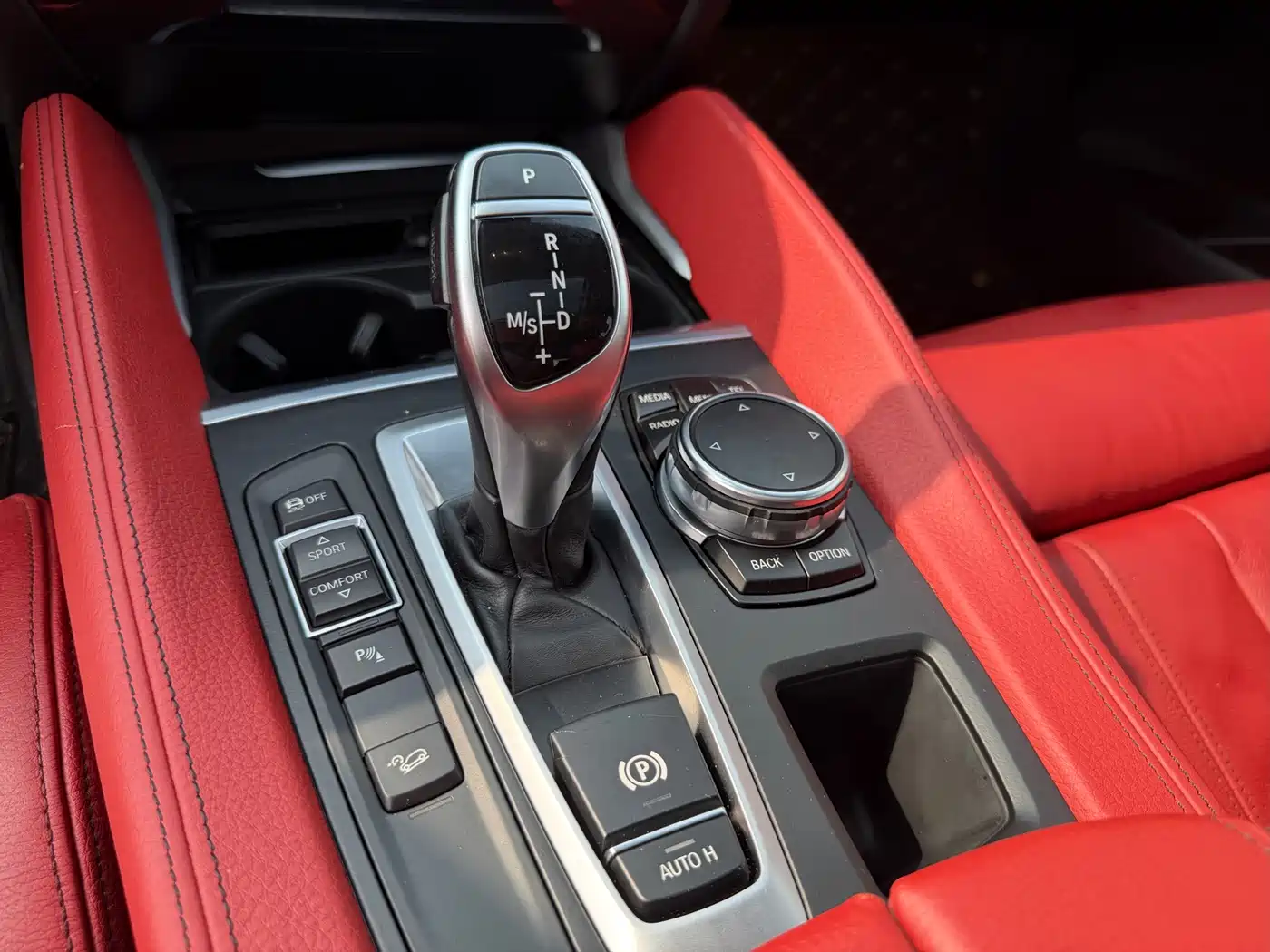 BMW X6 2015 xDrive35i Leading Type фото 11