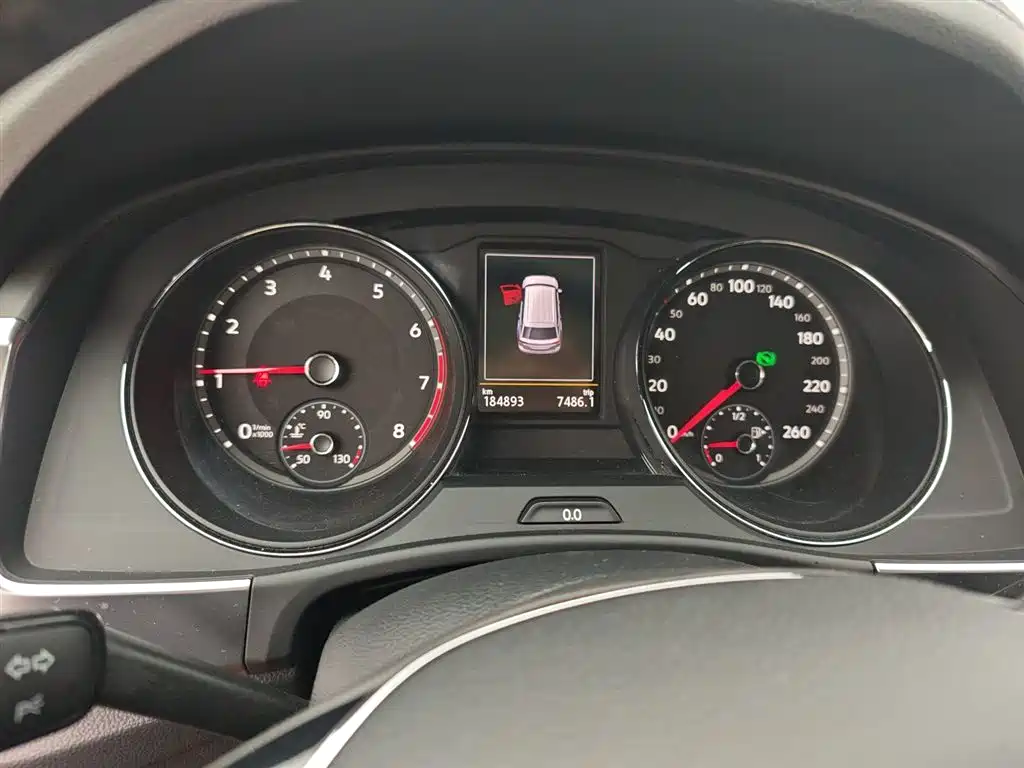 Volkswagen Teramont 2019 380TSI 4WD Luxury Edition China VI фото 12