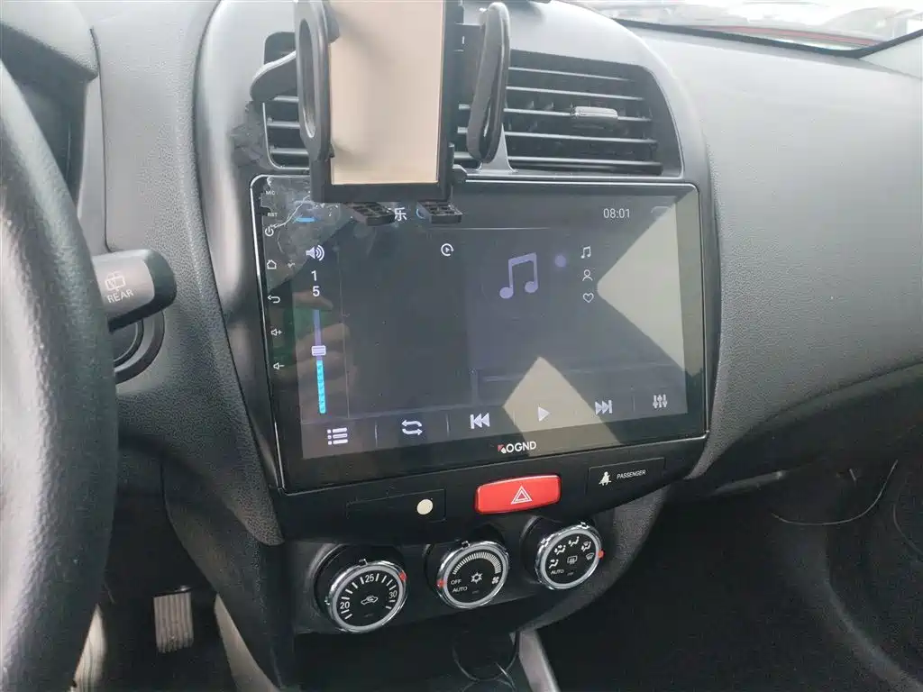 Mitsubishi ASX 2013 2.0L Manual 2WD Comfort фото 9