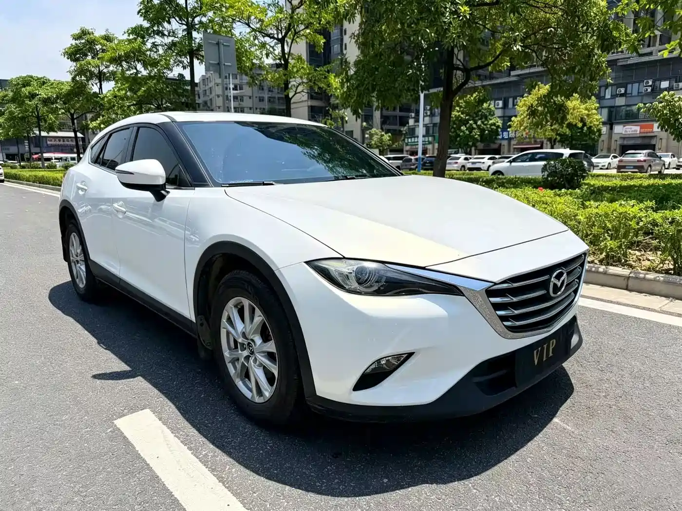 Фото 3 - Mazda CX-4