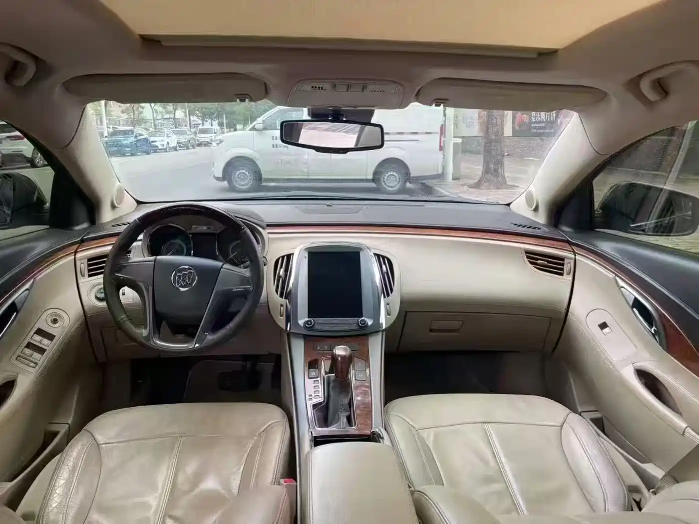 Buick LaCrosse 2011 2.4L SIDI Luxury Edition фото 5