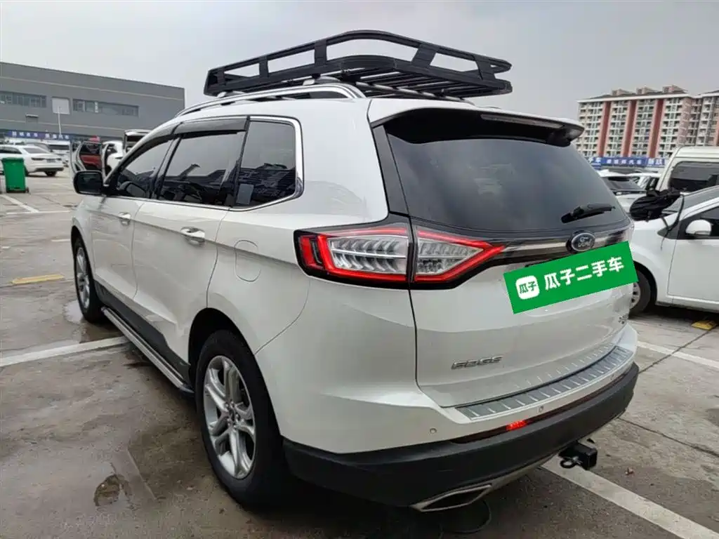 Фото 5 - Ford Edge