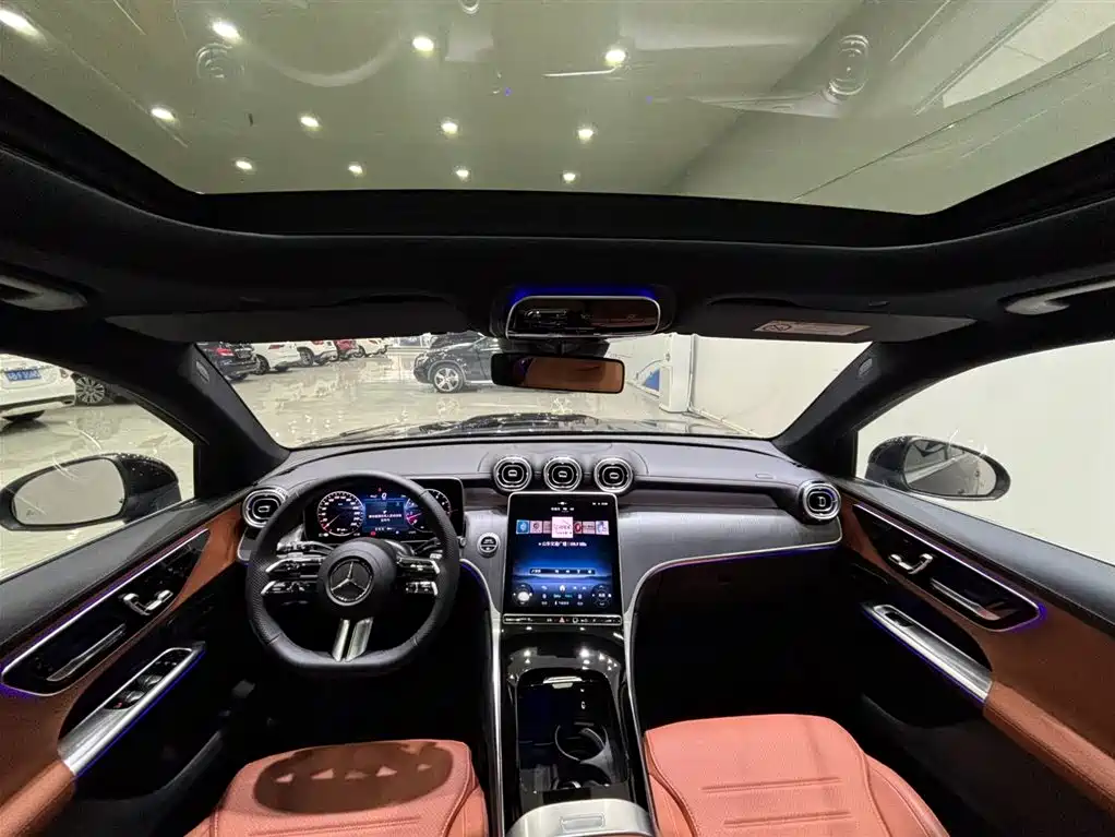 Mercedes-Benz GLC 2025 Model Year GLC 260 L 4MATIC Luxury фото 16