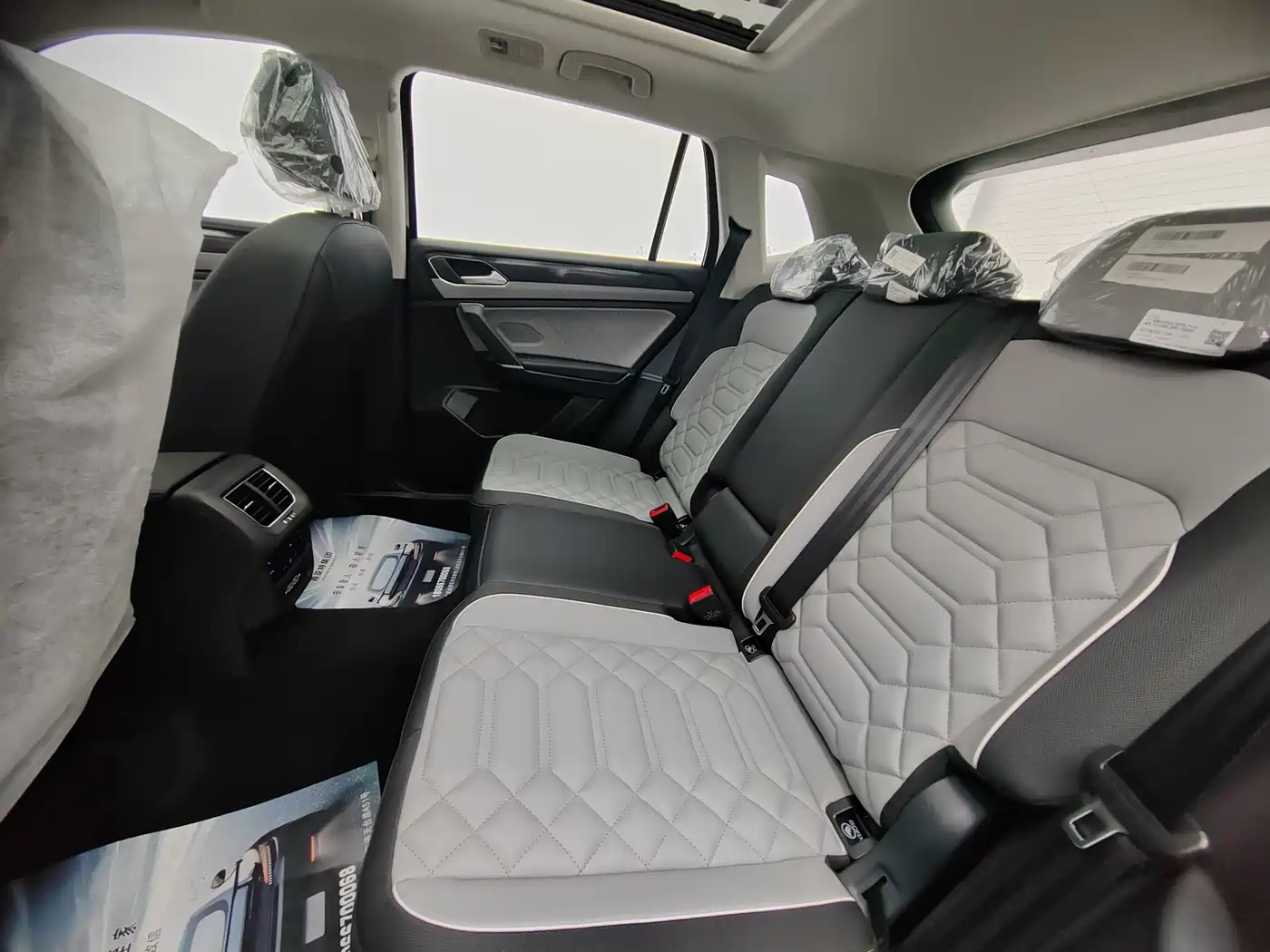 Volkswagen Tayron 2025 Shared Joy 300TSI фото 20