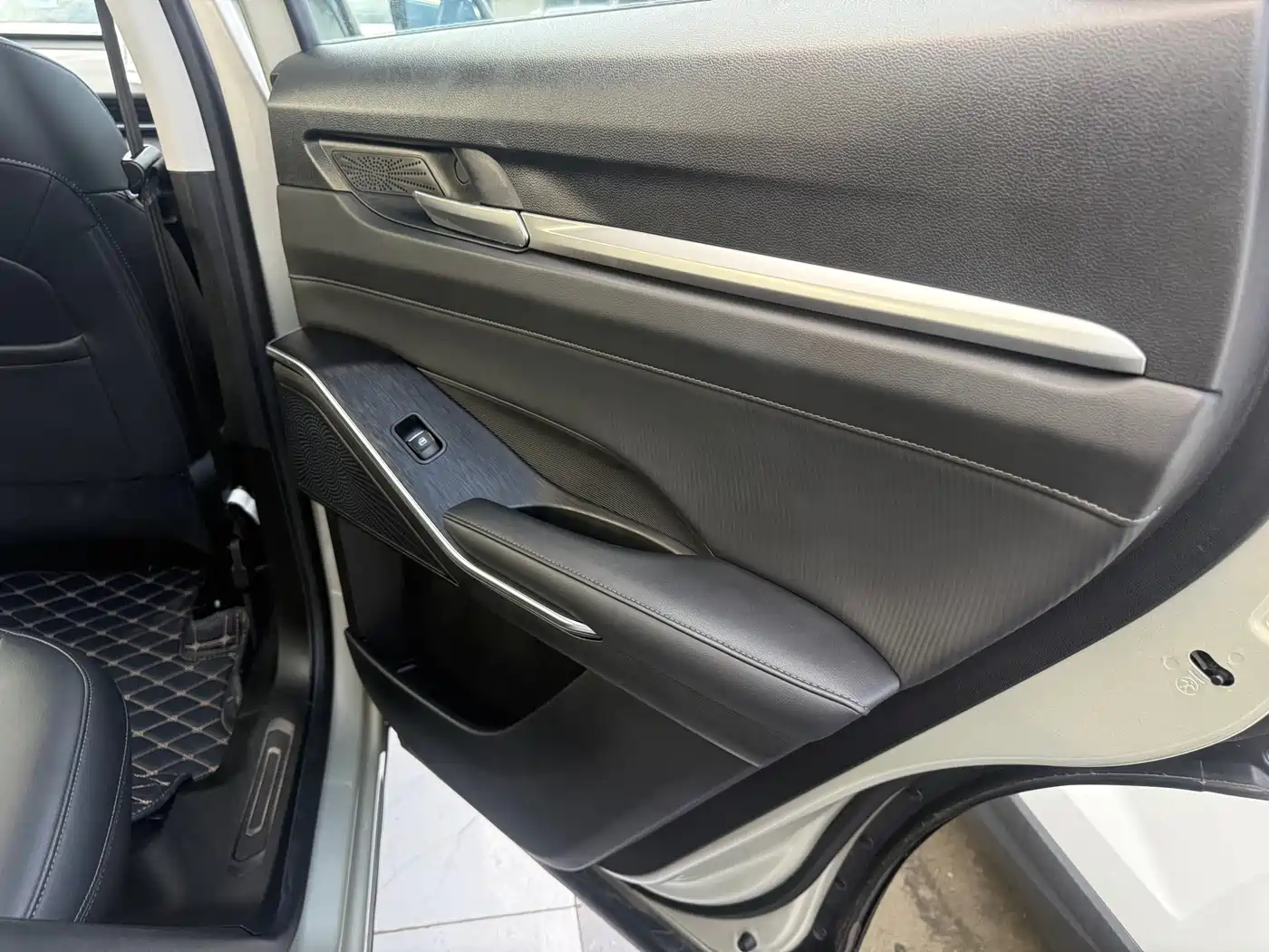 Haval H6 2024 1.5T 2WD Pro фото 8