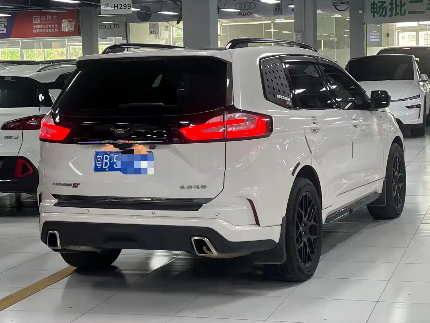 Ford Edge 2020 EcoBoost 245 AWD ST-Line 7-Seater фото 3